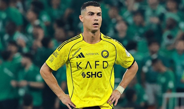 云开体育官网-没走！阿斯：C罗没有乘私人飞机离开沙特，还在当地等待解决方案