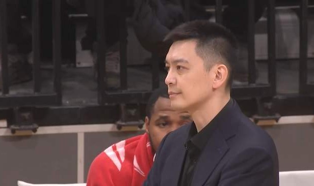 云开体育官网-6战输5场！四冠王彻底沉沦，季后赛前景岌岌可危，杨鸣还留有一手