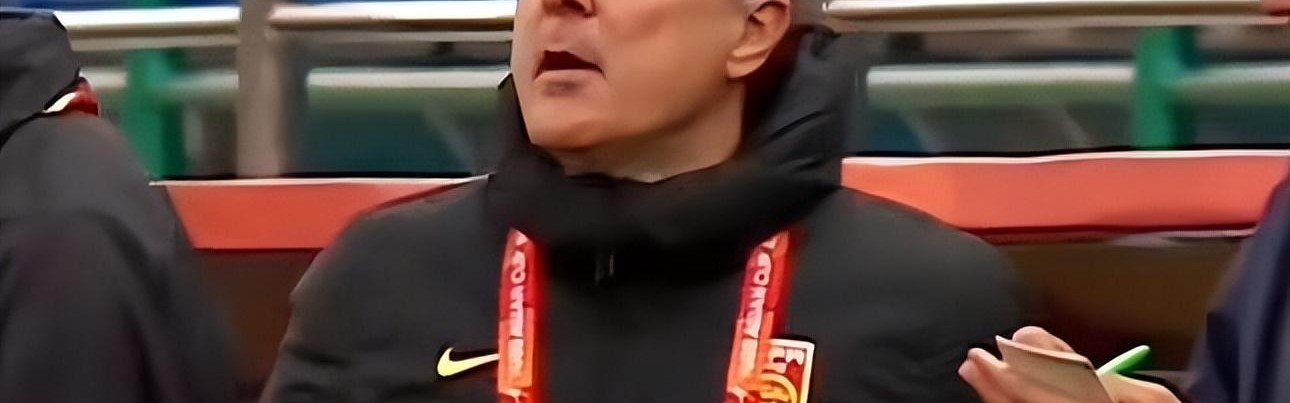 云开体育官网入口-意外！韦世豪为何公开直言黄博文是U23国足晋级功臣，引发热议