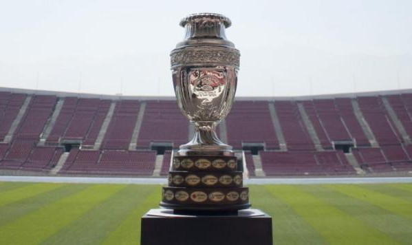 南美世预赛正式延期 下一步理应取消2021美洲杯？