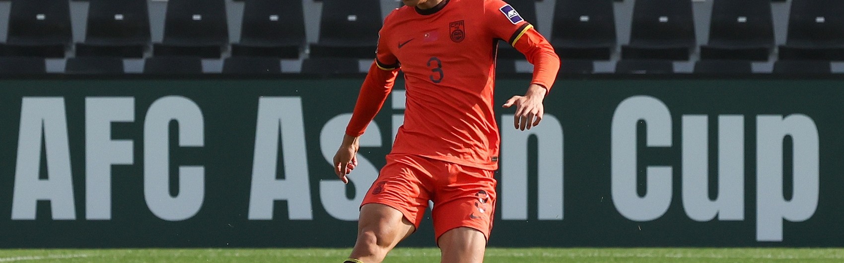 云开体育官网入口-媒体人：关于贺一然的未来，现在看最接近的是山东泰山