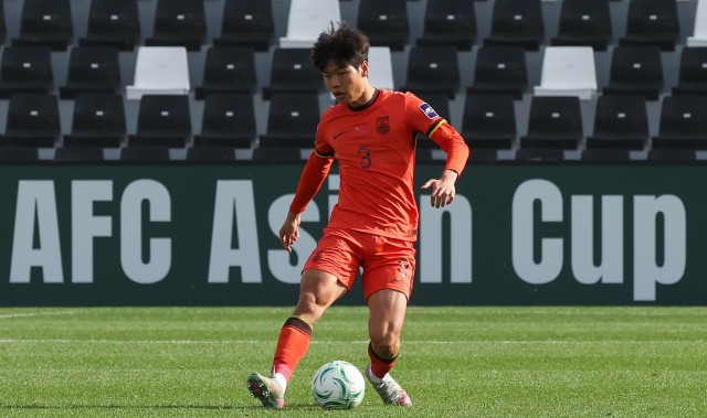 云开体育官网入口-媒体人：关于贺一然的未来，现在看最接近的是山东泰山