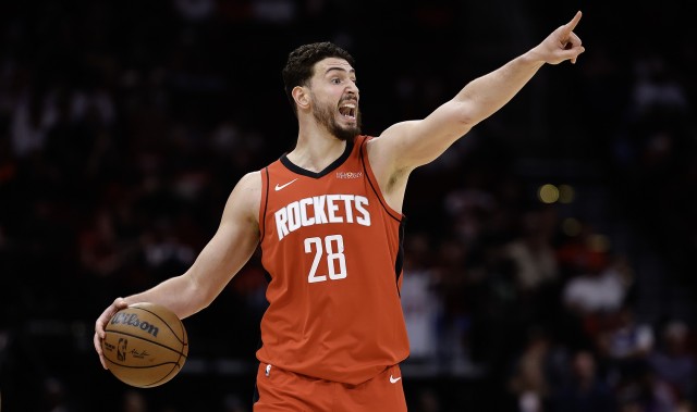 上一场缺战鹈鹕！明日火箭大战湖人 申京状态升级为出战成疑