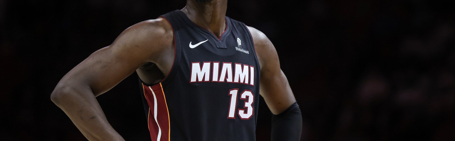 云开体育官网-追梦谈阿德巴约“刷分”：为什么要为赢球感到抱歉？时间又还没到